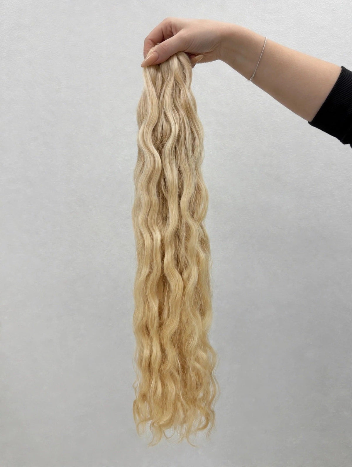 Loose Wave Cream Blonde #22 — 100% Human Hair
