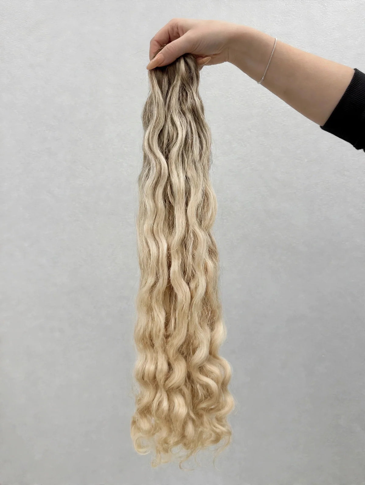 Loose Wave Ultra Light Blonde #12.0 — 100% Human Hair